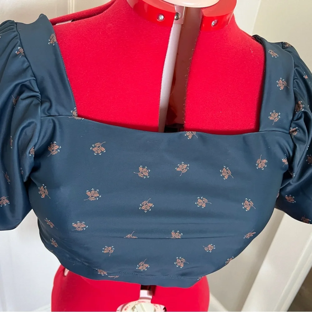 Albion ocean + coral crop swim top - Picture 6 of 9